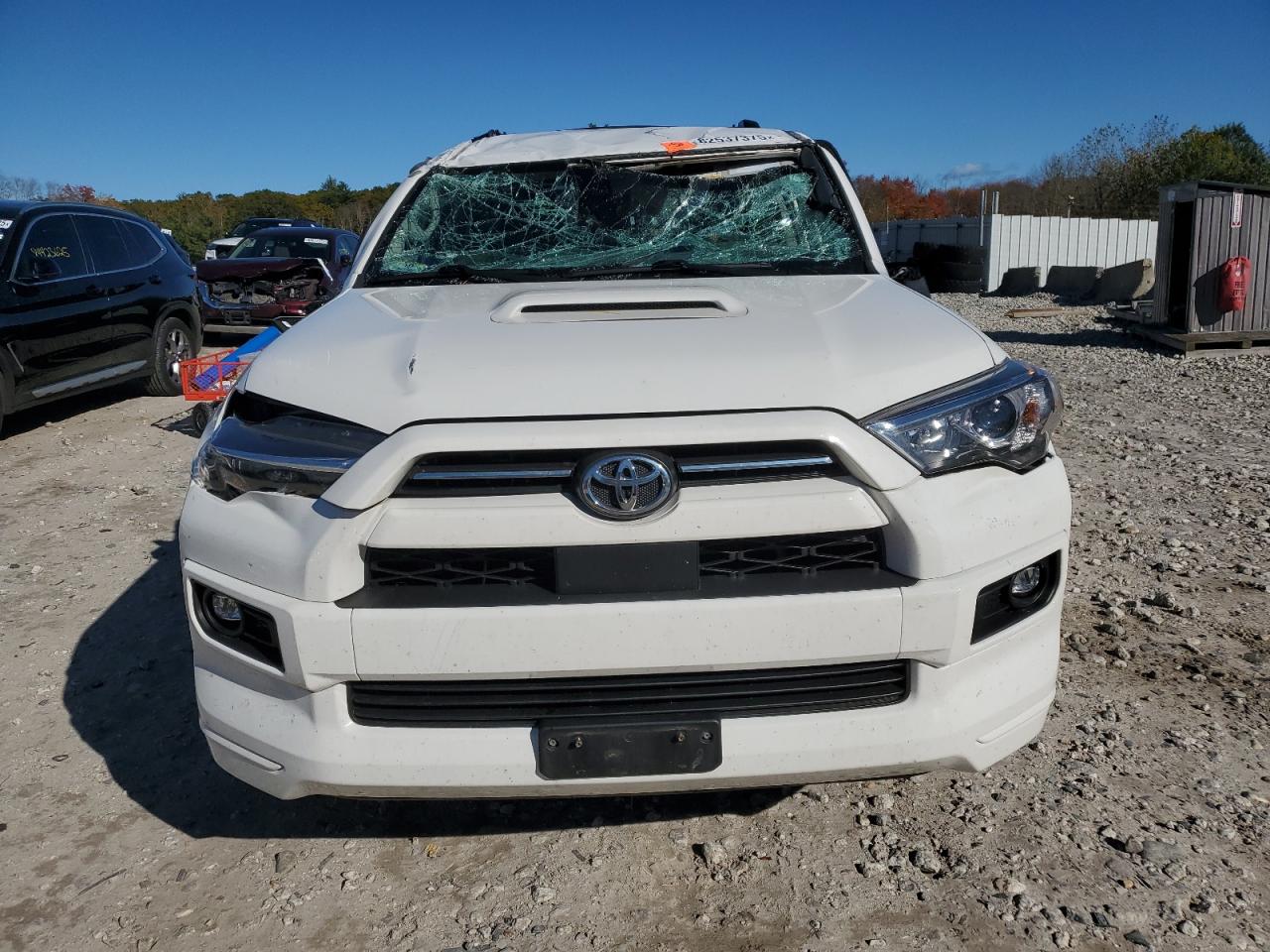 TOYOTA 4RUNNER SE