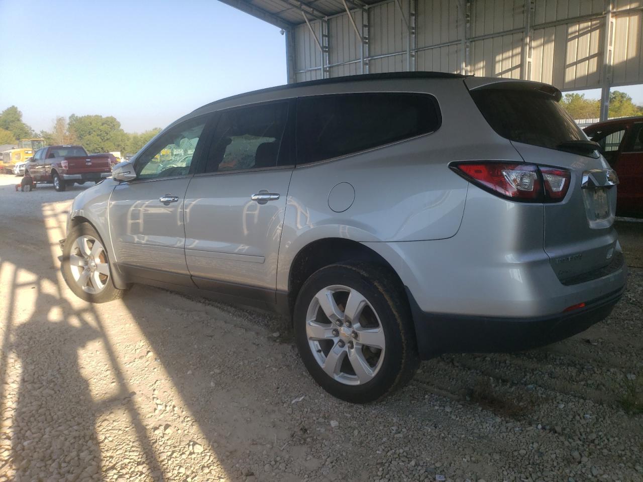 CHEVROLET TRAVERSE LT