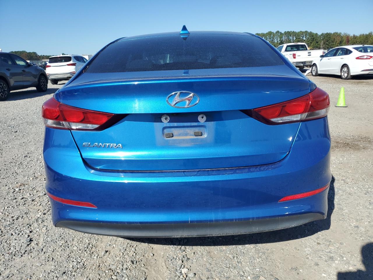 HYUNDAI ELANTRA SEL