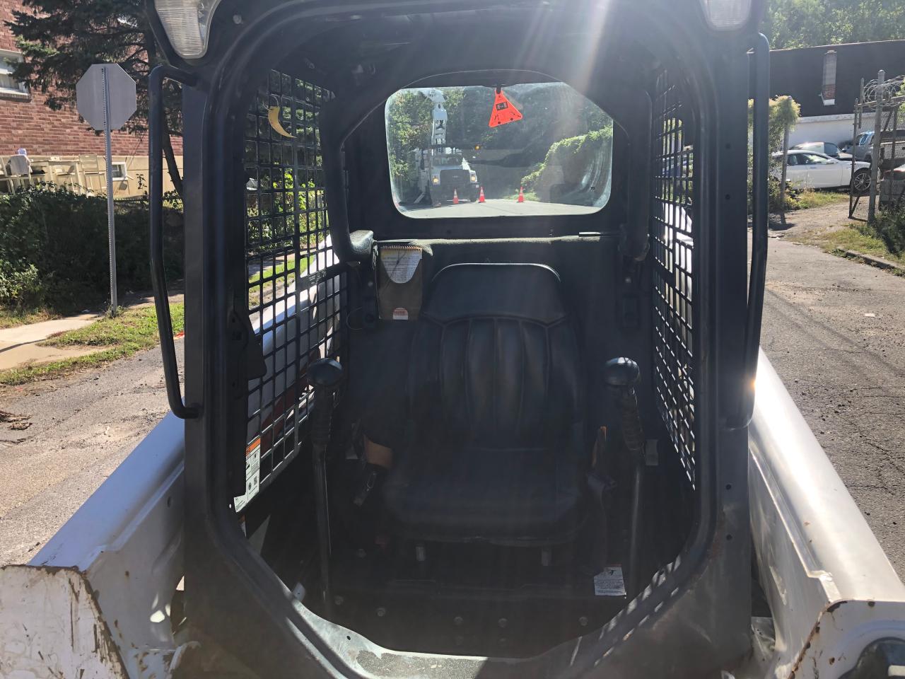 Lot #3269706267 2018 BOBCAT S550