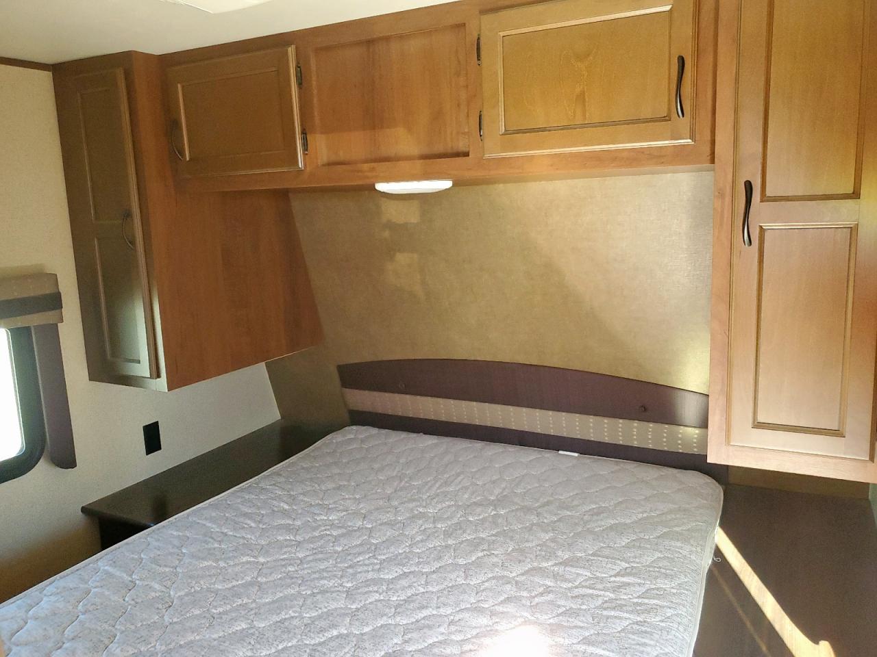 Lot #3287660008 2015 OTHER JAYCO 28BH