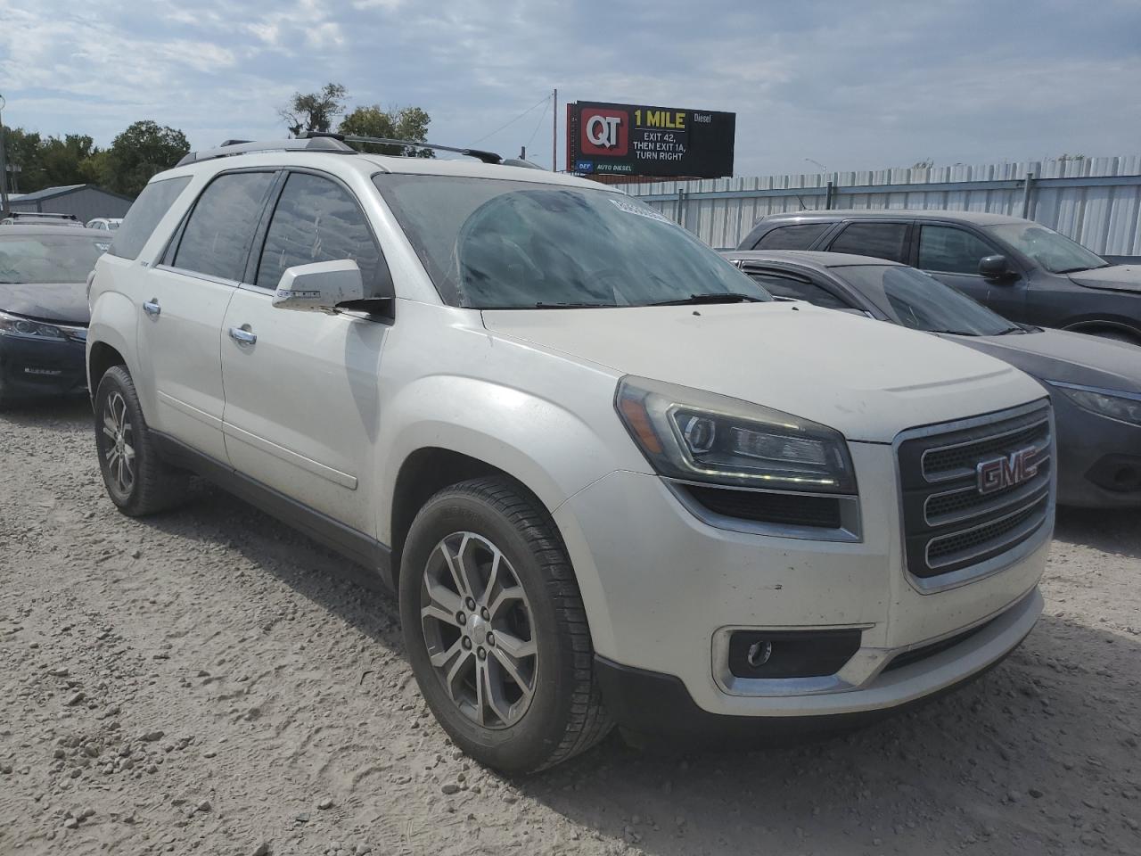 GMC ACADIA SLT-2