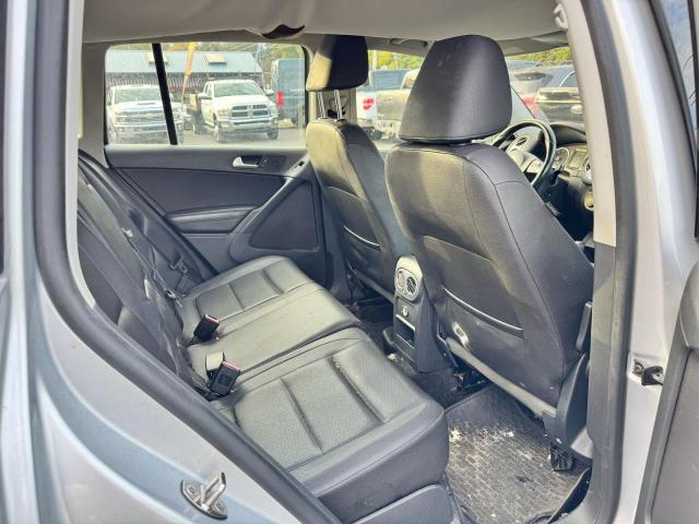 2016 VOLKSWAGEN TIGUAN S WVGAV7AX1GW027706