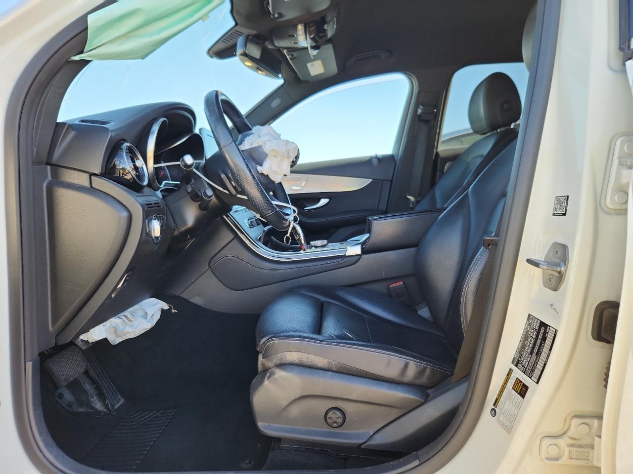 MERCEDES-BENZ GLC-CLASS 300 4MATIC