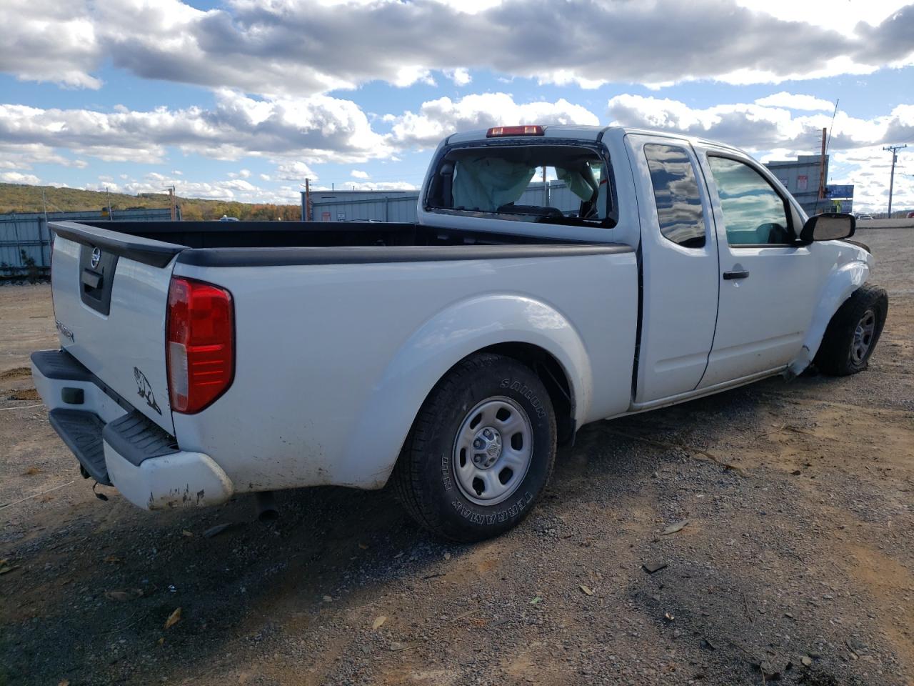 NISSAN FRONTIER S