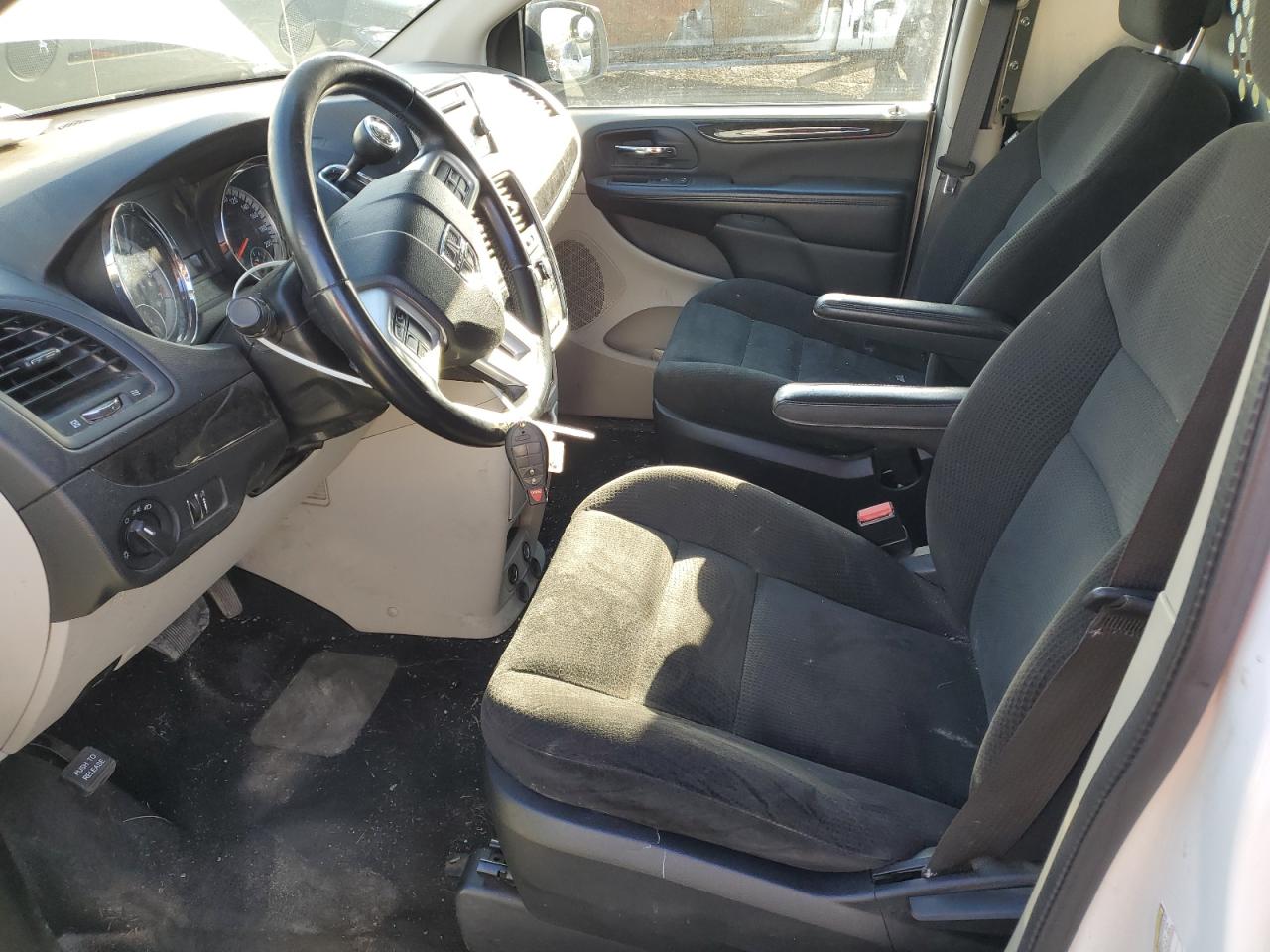 DODGE GRAND CARAVAN SE