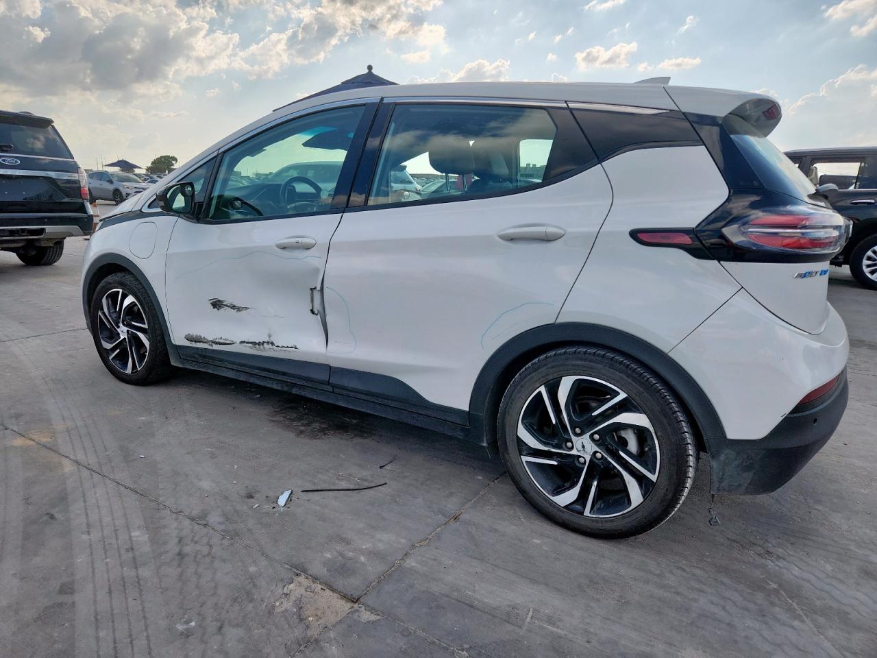 CHEVROLET BOLT 2LT