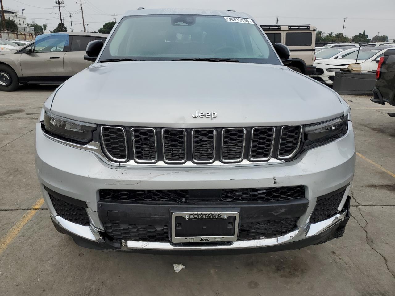 JEEP GRAND CHEROKEE L LAREDO
