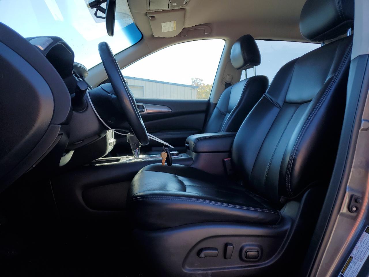 NISSAN PATHFINDER SL