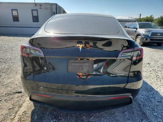 2025 TESLA MODEL Y 7SAYGDEE1SF288225