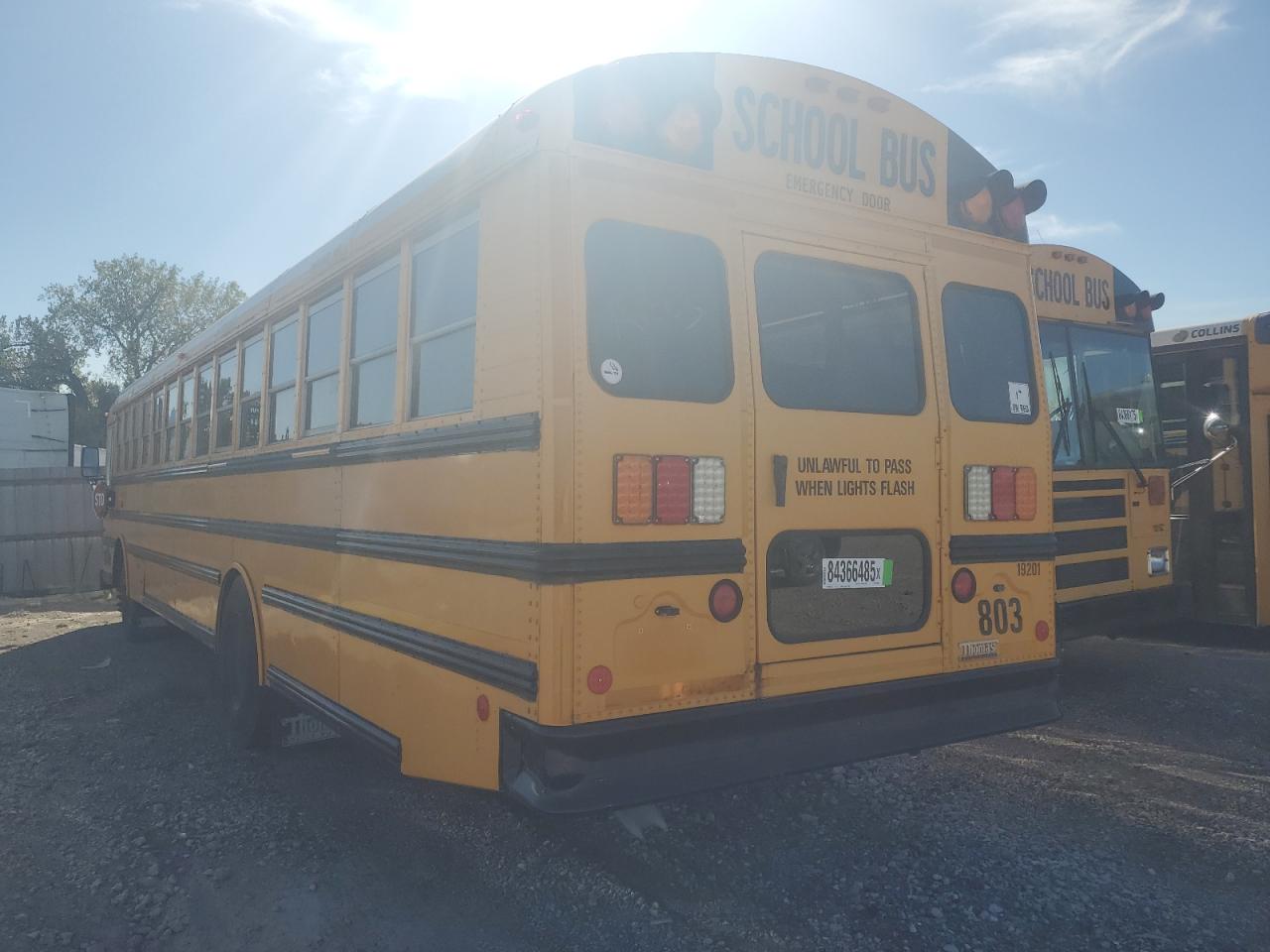 Lot #3263668730 2011 THOMAS SAF-T-LINER HDX