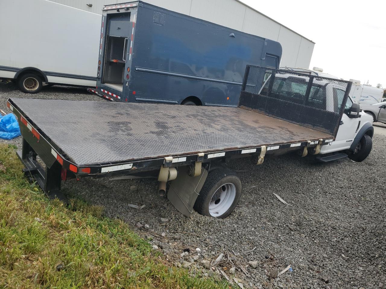 FORD F-550 SUPER DUTY