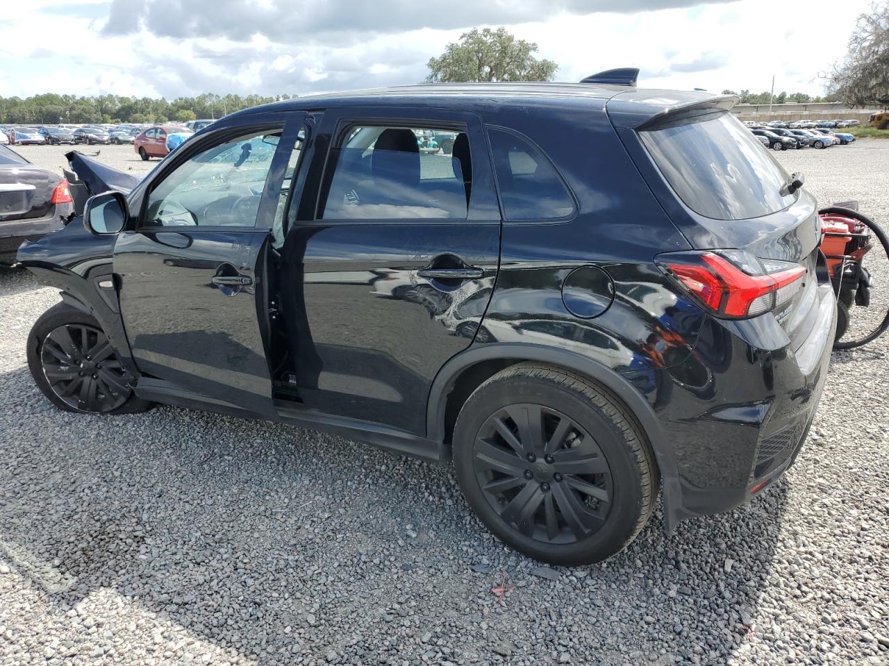 MITSUBISHI OUTLANDER S/SE