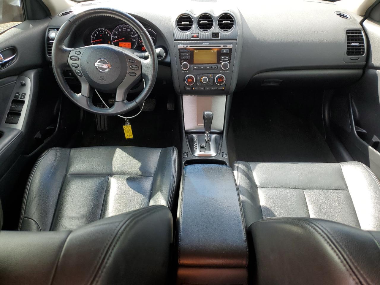 NISSAN ALTIMA SR