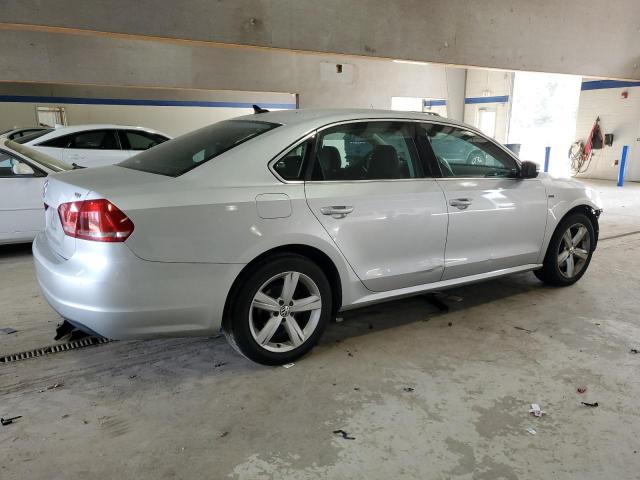 2015 VOLKSWAGEN PASSAT S 1VWAT7A36FC111072