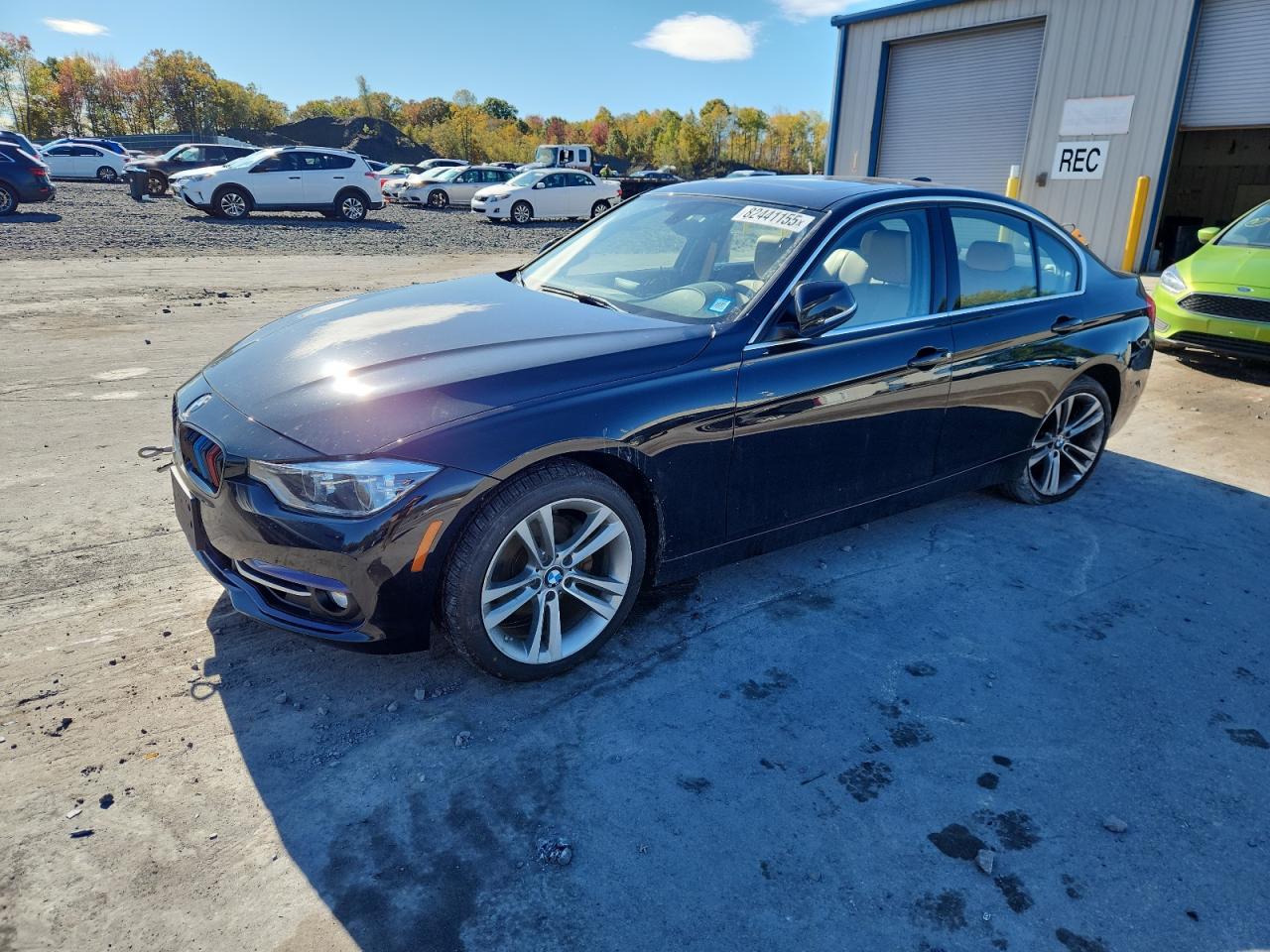 Lot #3301969420 2018 BMW 330 XI