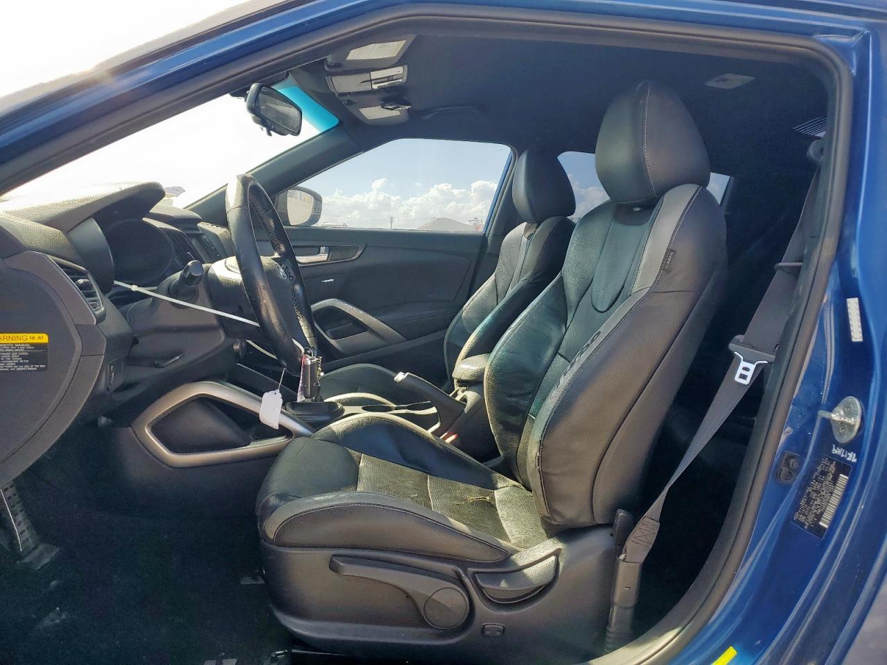 HYUNDAI VELOSTER TURBO