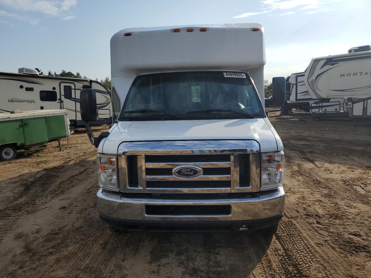 Lot #3257193266 2016 EL DORADO BUS