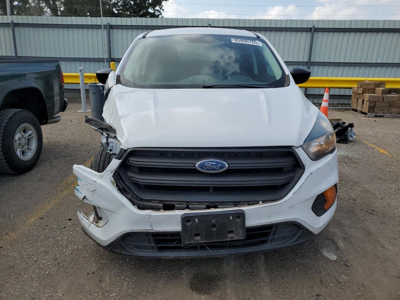 FORD ESCAPE S