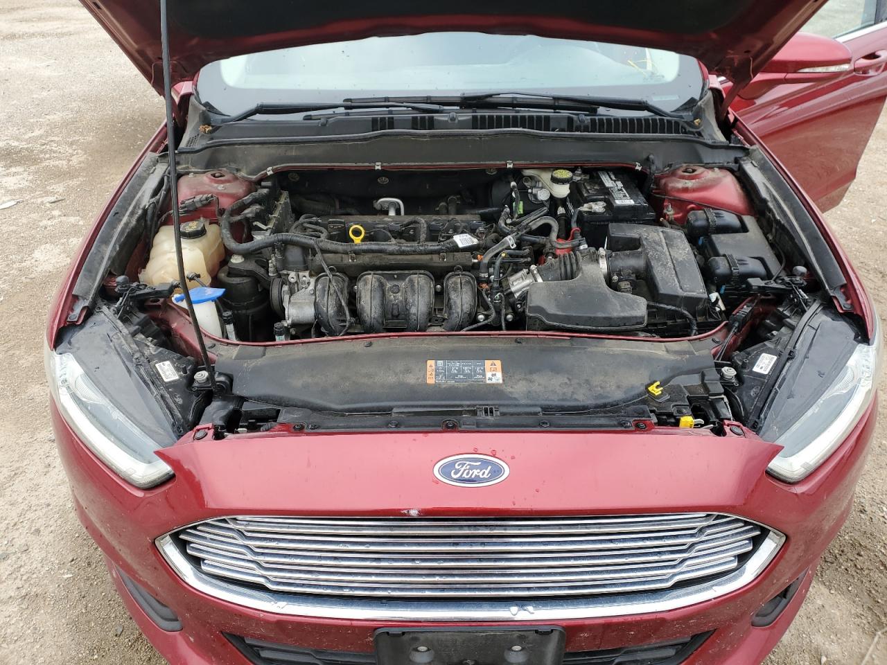 FORD FUSION SE