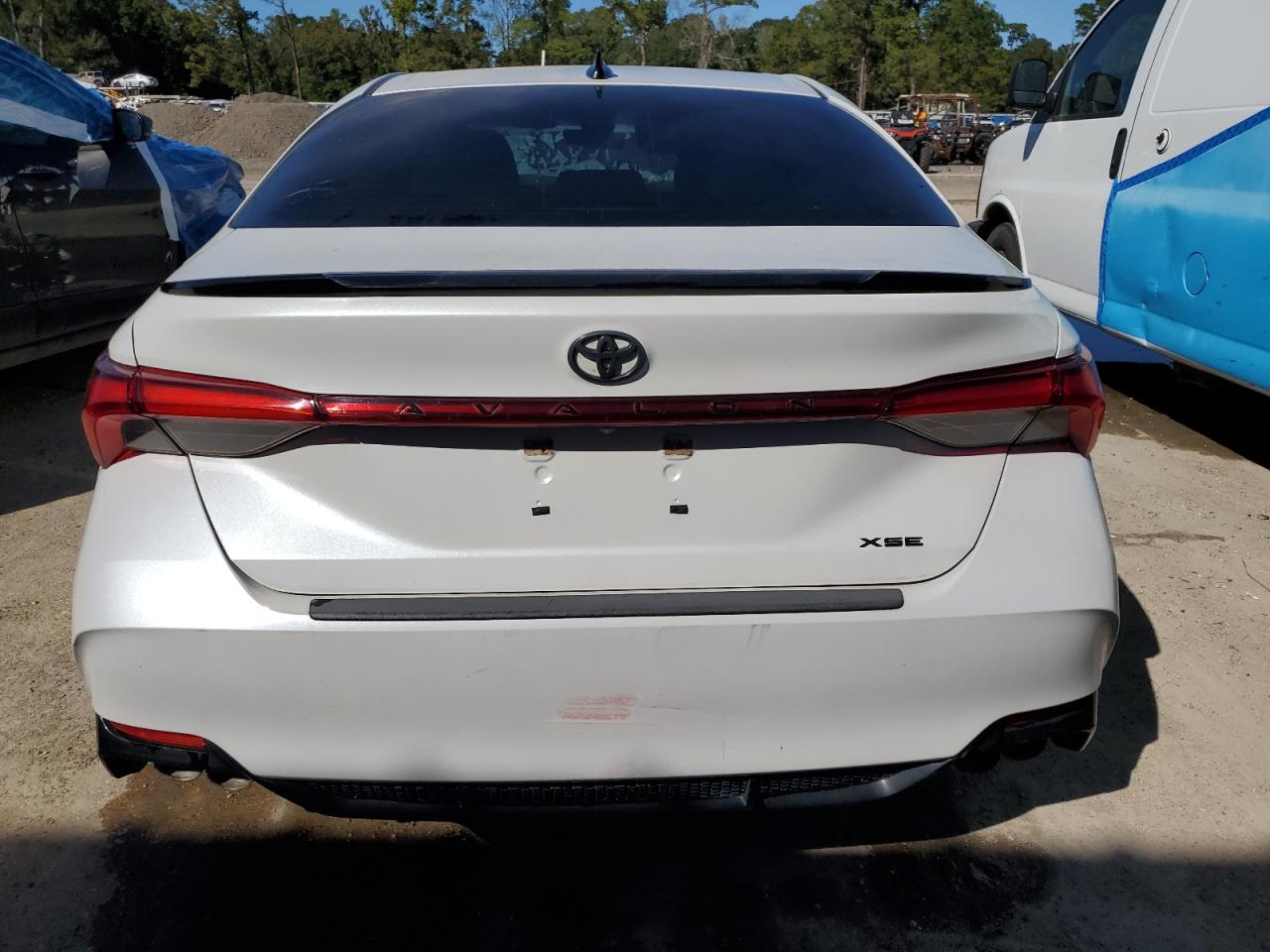 TOYOTA AVALON NIGHT SHADE