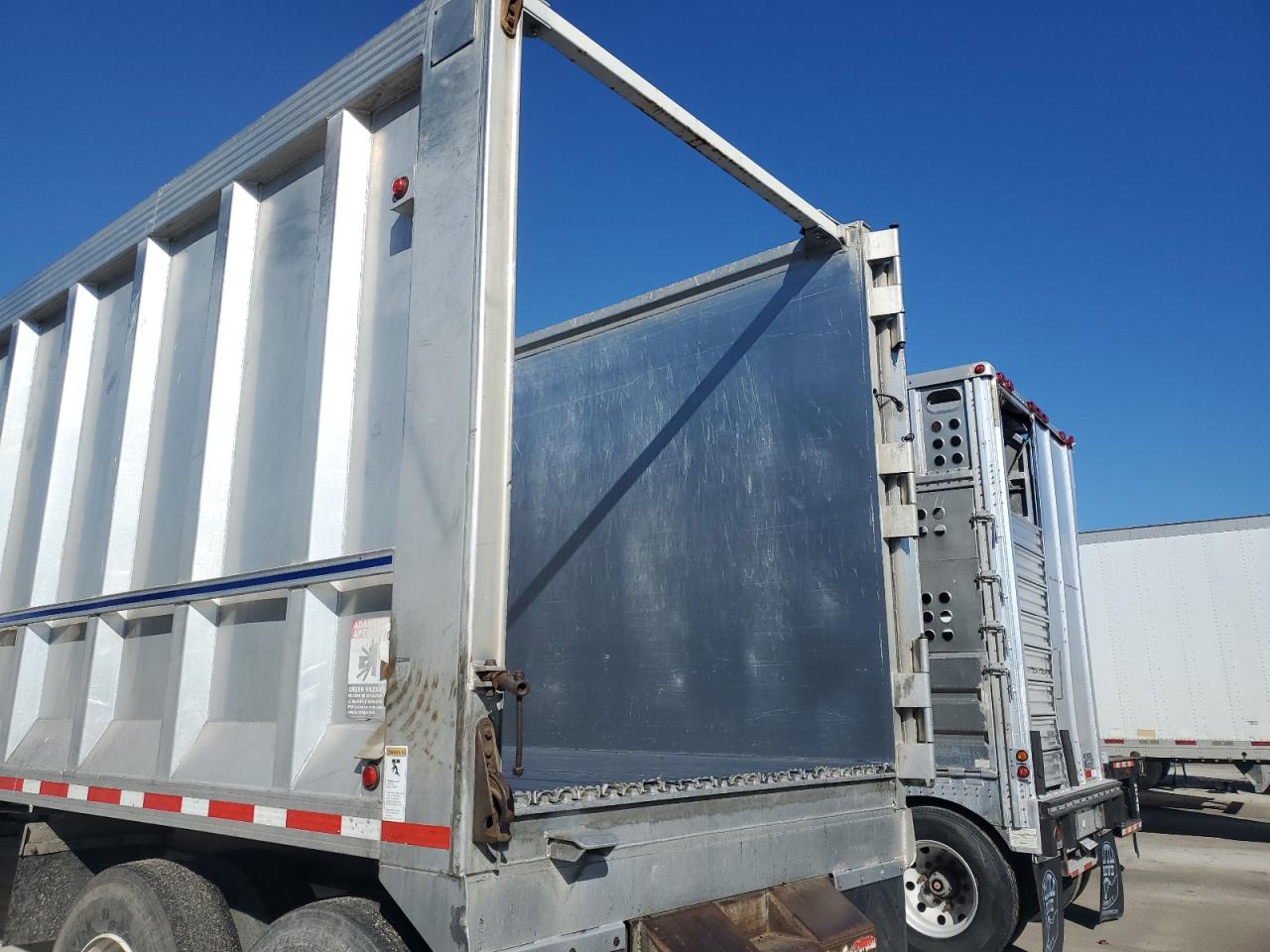 Lot #3275709966 2012 EAST UNKNOWN