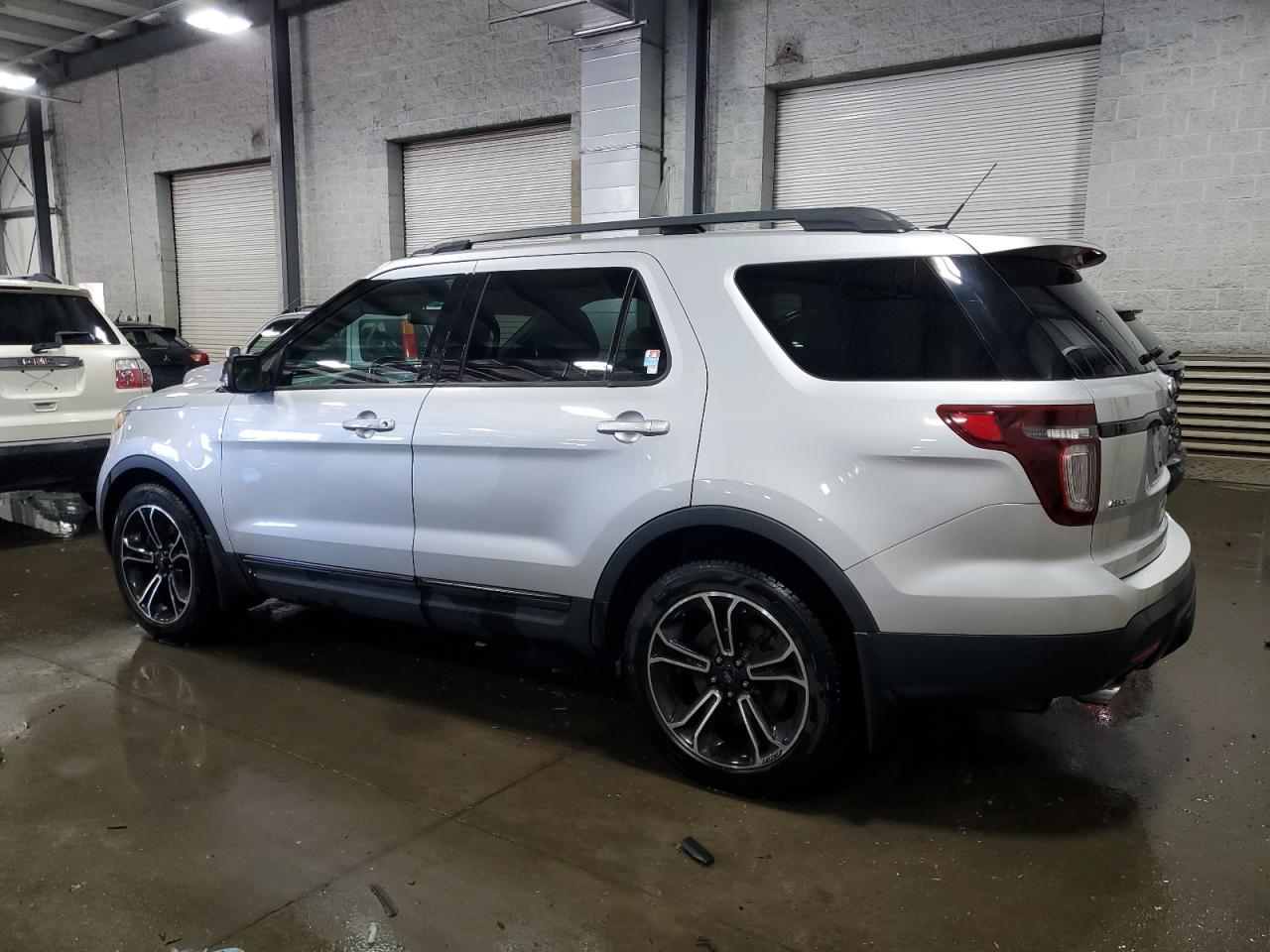 FORD EXPLORER SPORT