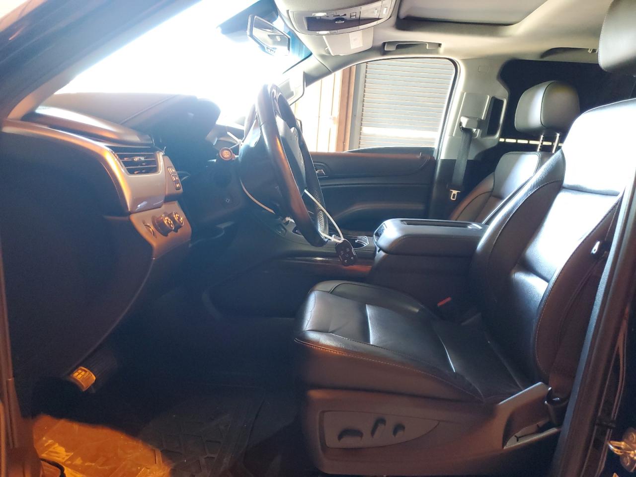 CHEVROLET TAHOE K1500 LT