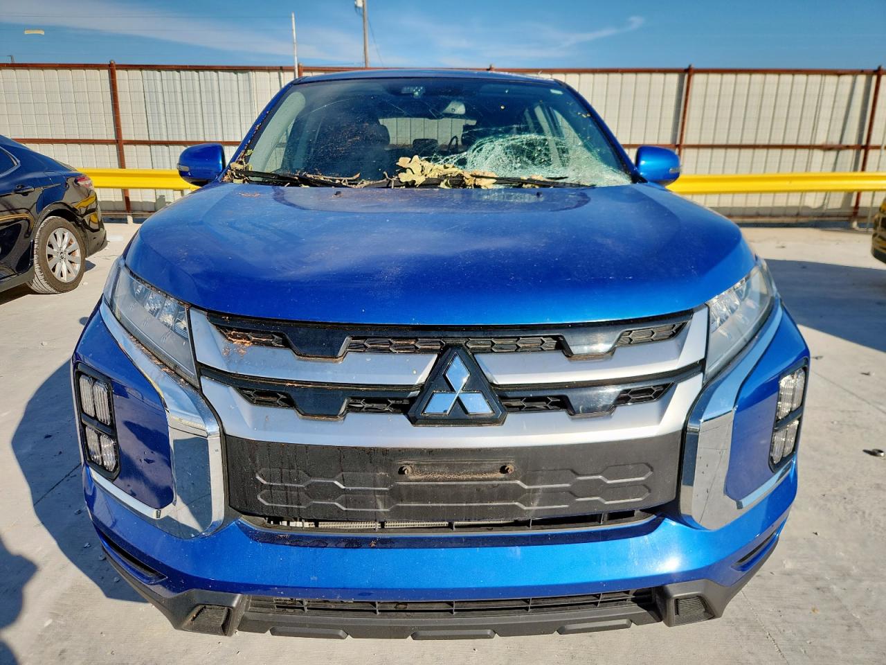 MITSUBISHI OUTLANDER S/SE