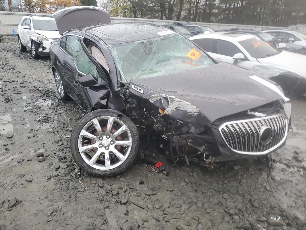 BUICK LACROSSE PREMIUM