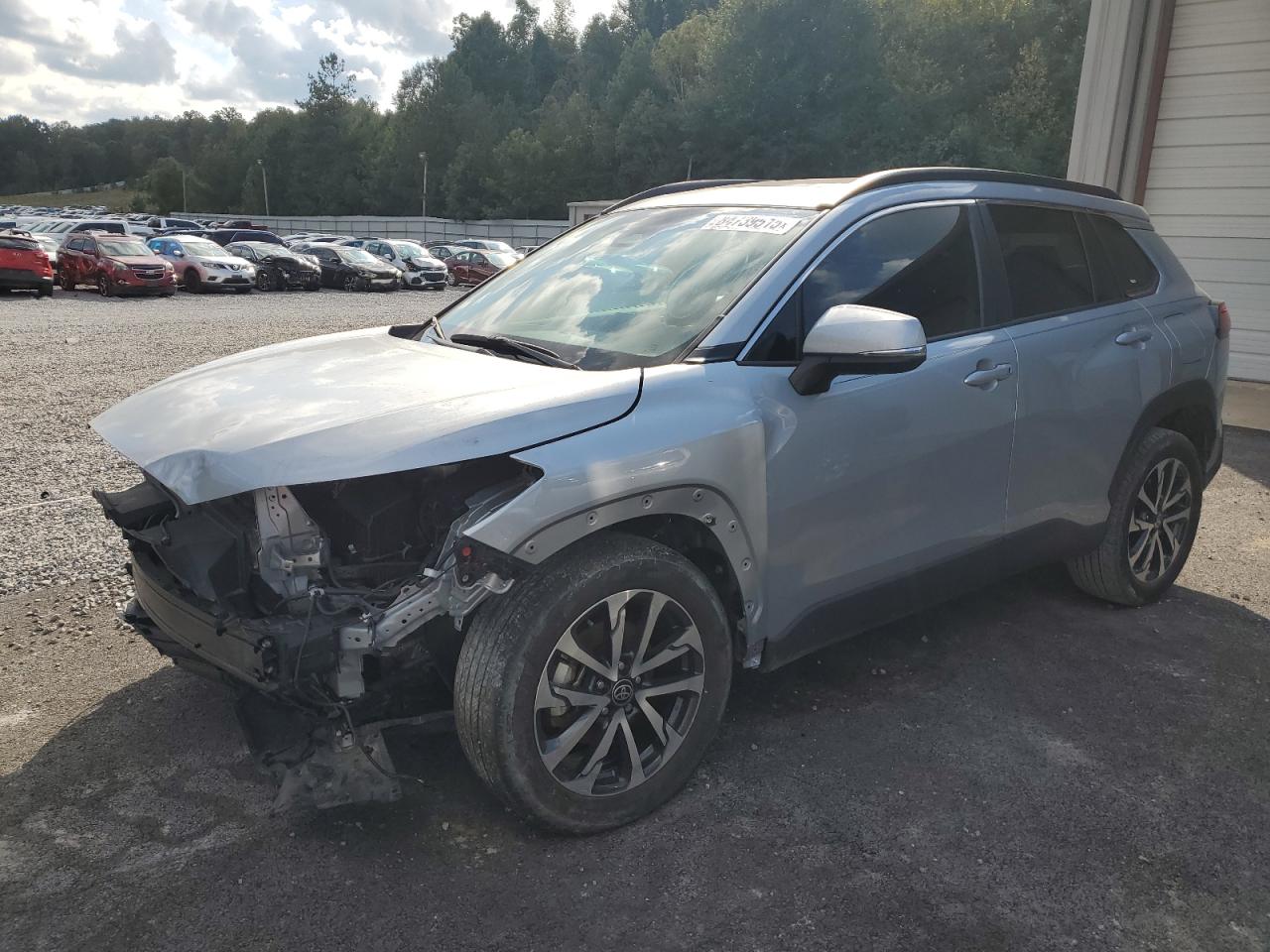 TOYOTA COROLLA CROSS XLE