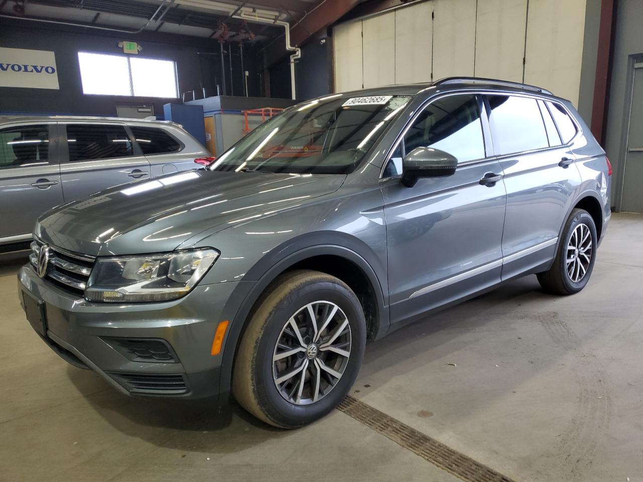VOLKSWAGEN TIGUAN SE
