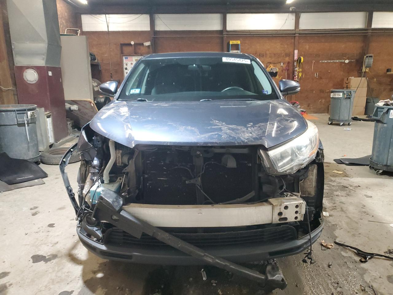 TOYOTA HIGHLANDER LE