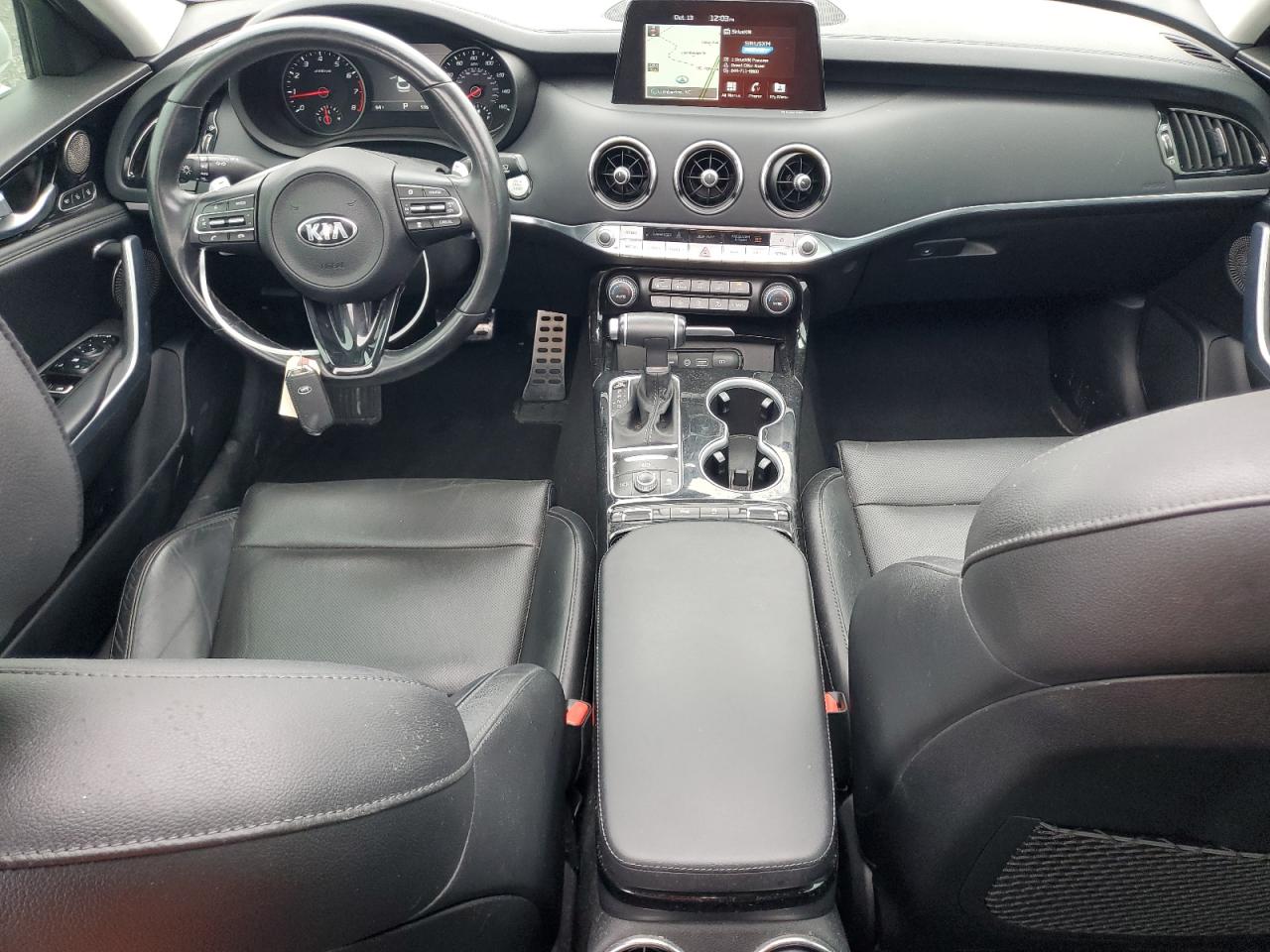 KIA STINGER PREMIUM