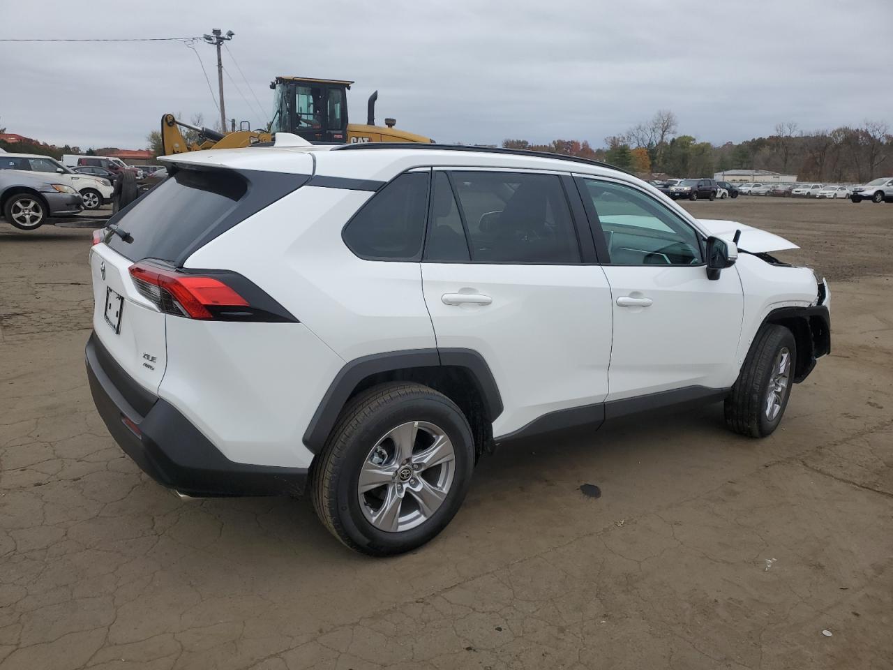 TOYOTA RAV4 XLE
