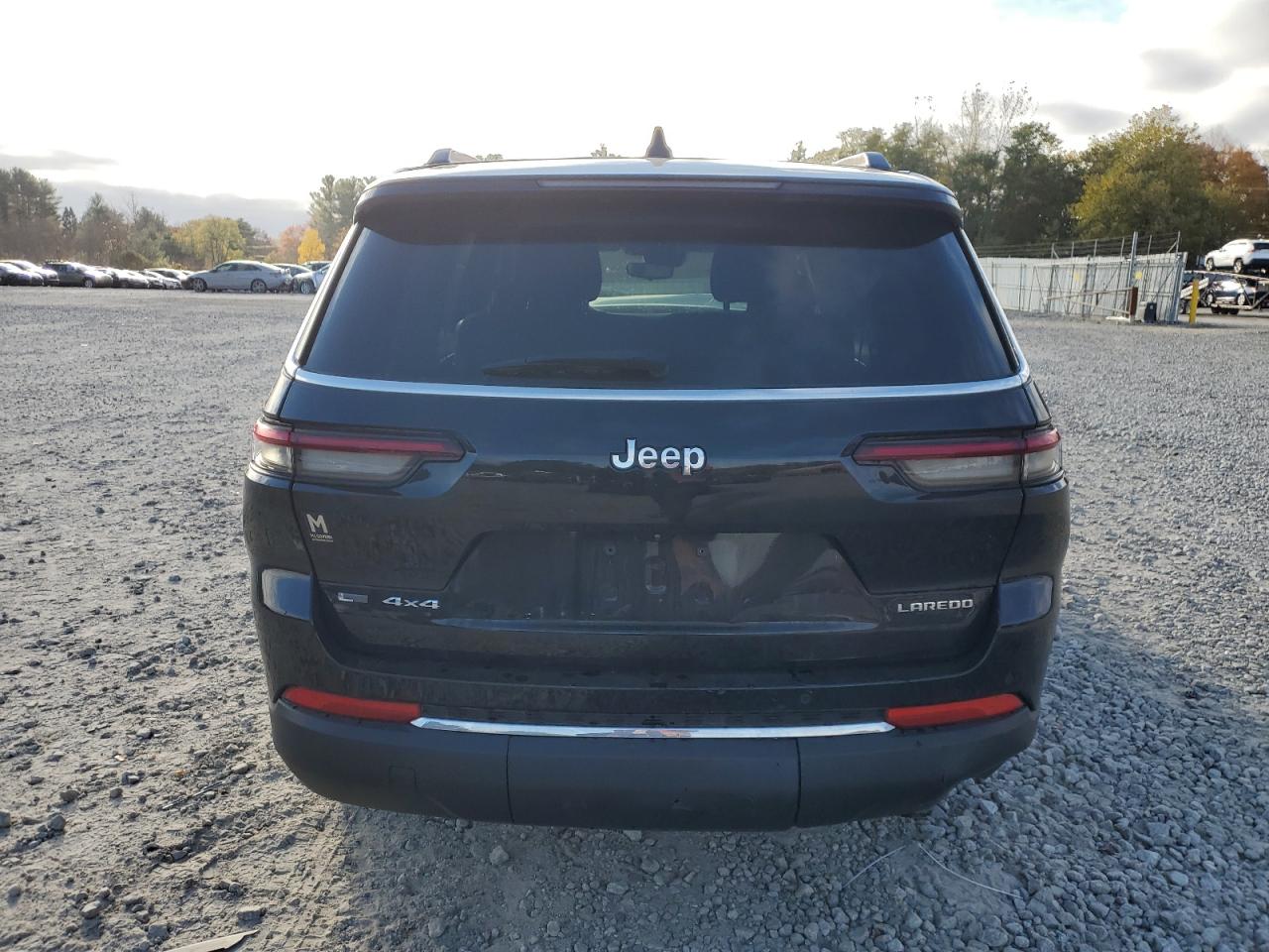 JEEP GRAND CHEROKEE L LAREDO