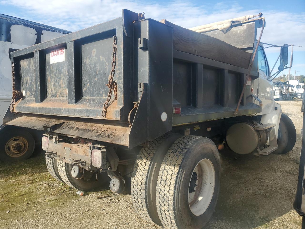 Lot #3302830897 2005 UNK L