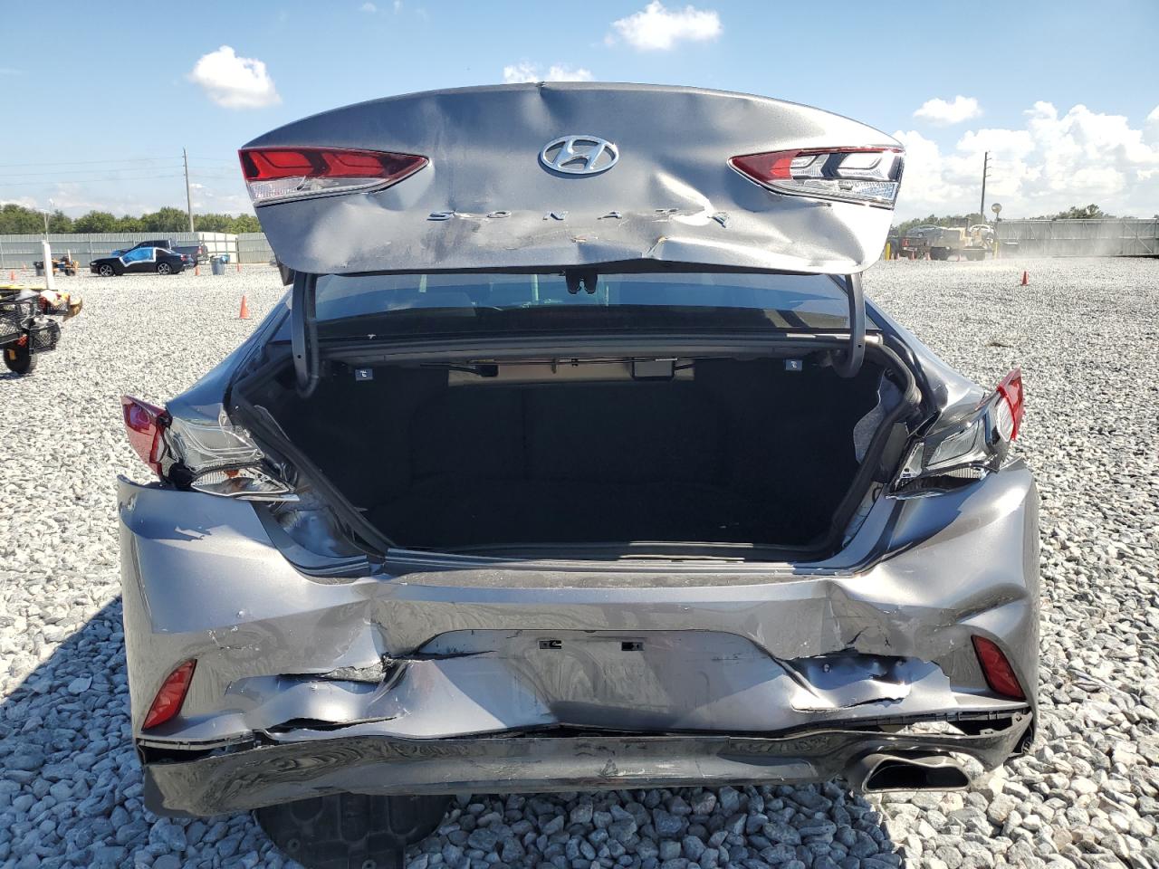 HYUNDAI SONATA SPORT