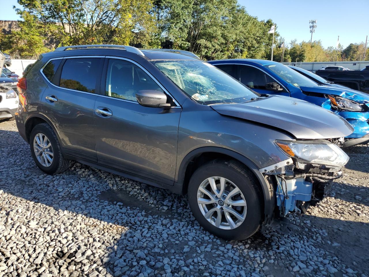 NISSAN ROGUE SV