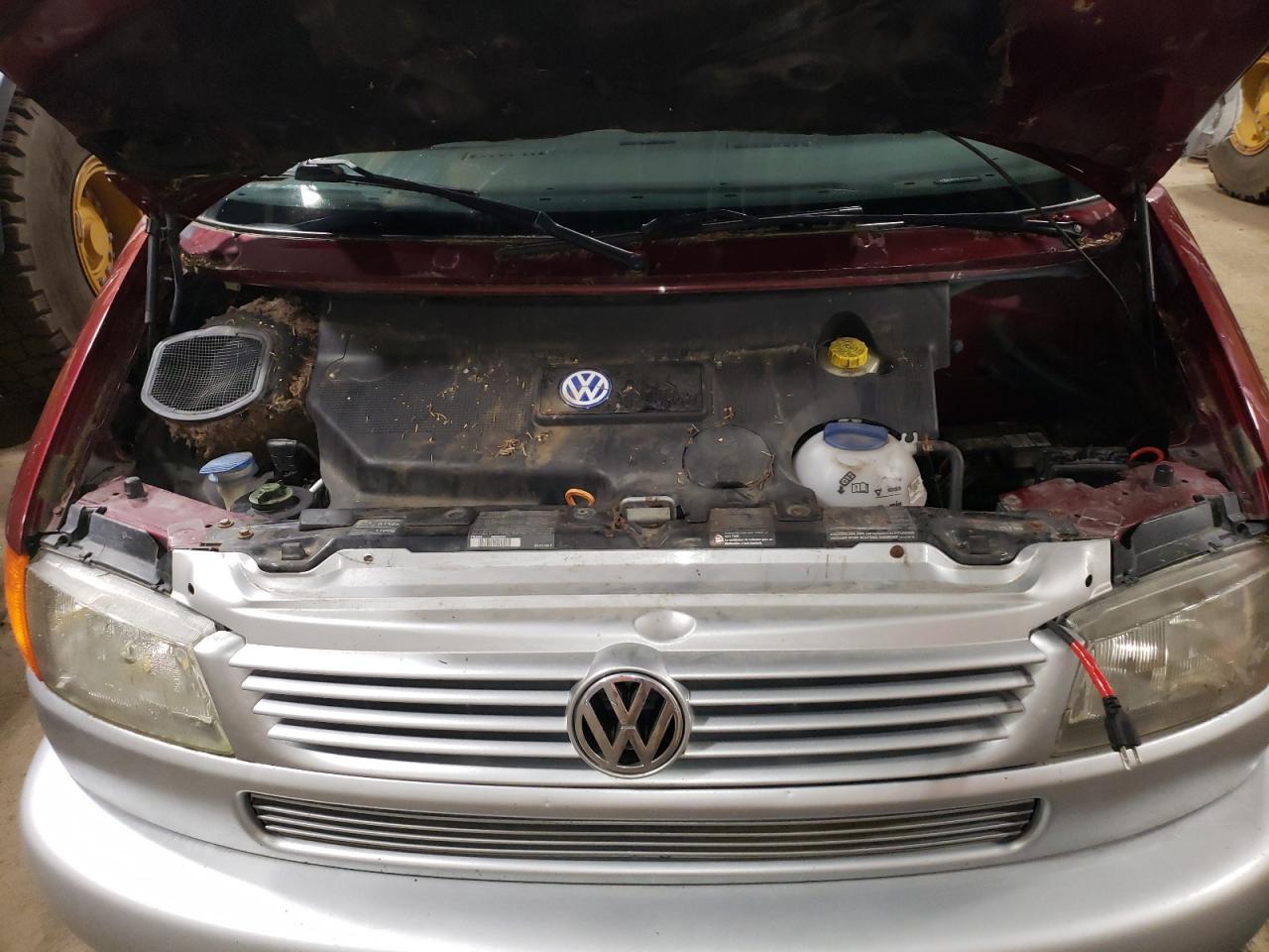 Lot #3277049176 2001 VOLKSWAGEN EUROVAN GL