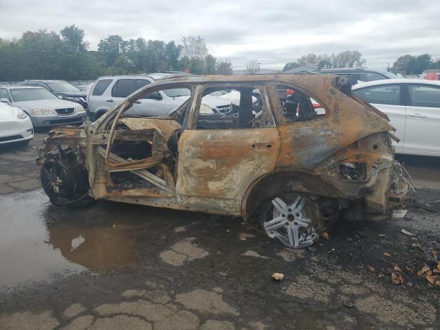 2013 PORSCHE CAYENNE S - WP1AB2A28DLA82069