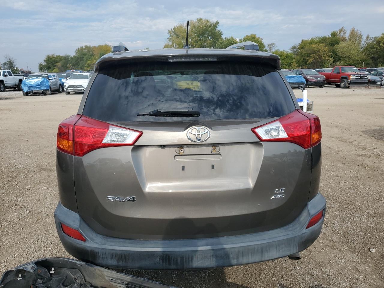 TOYOTA RAV4 LE