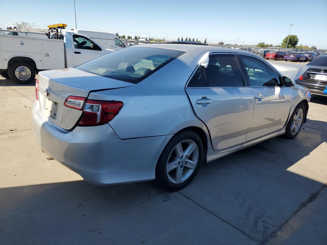 Lot #3318026366 2014 TOYOTA CAMRY L