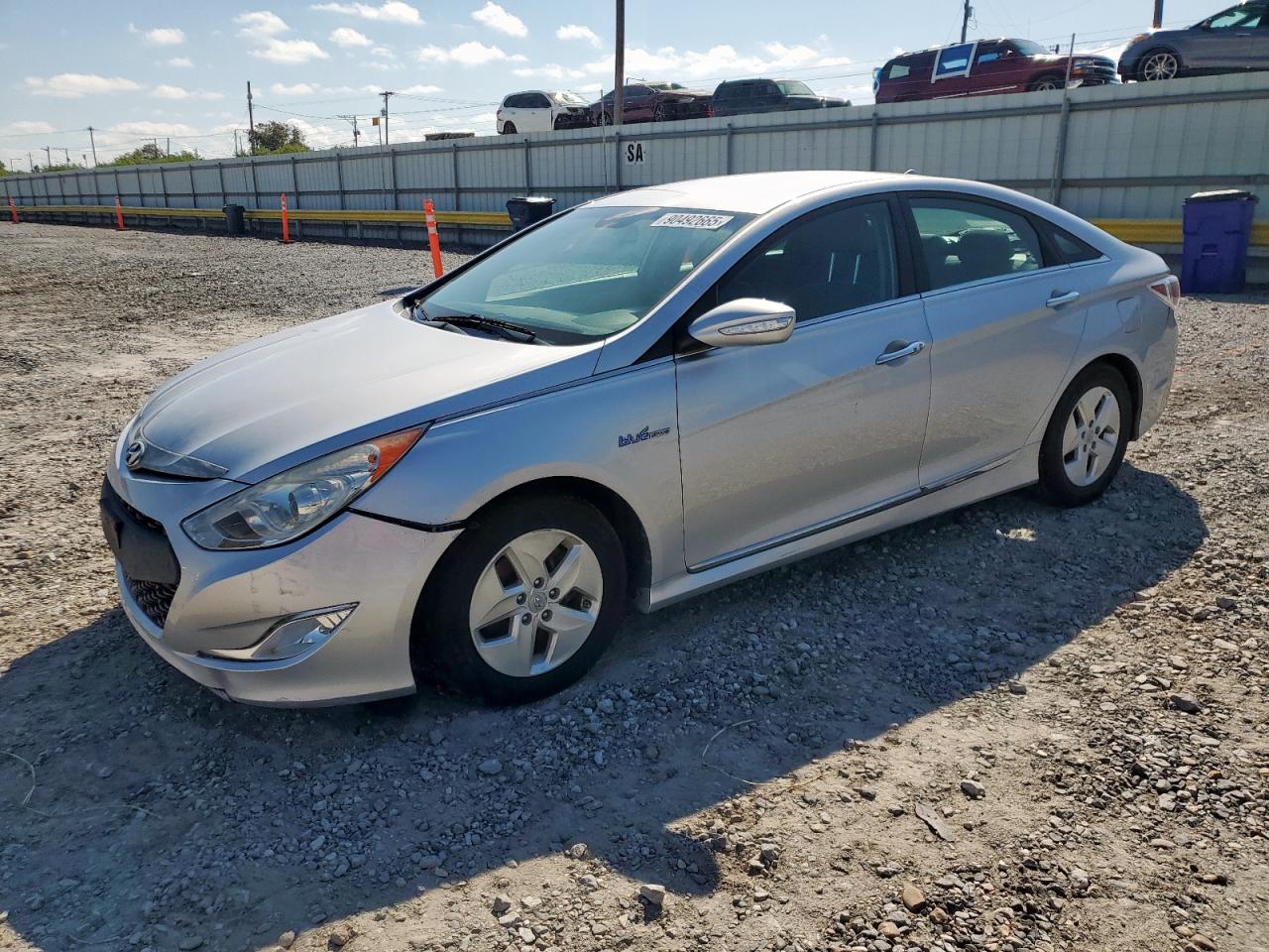 HYUNDAI SONATA HYBRID
