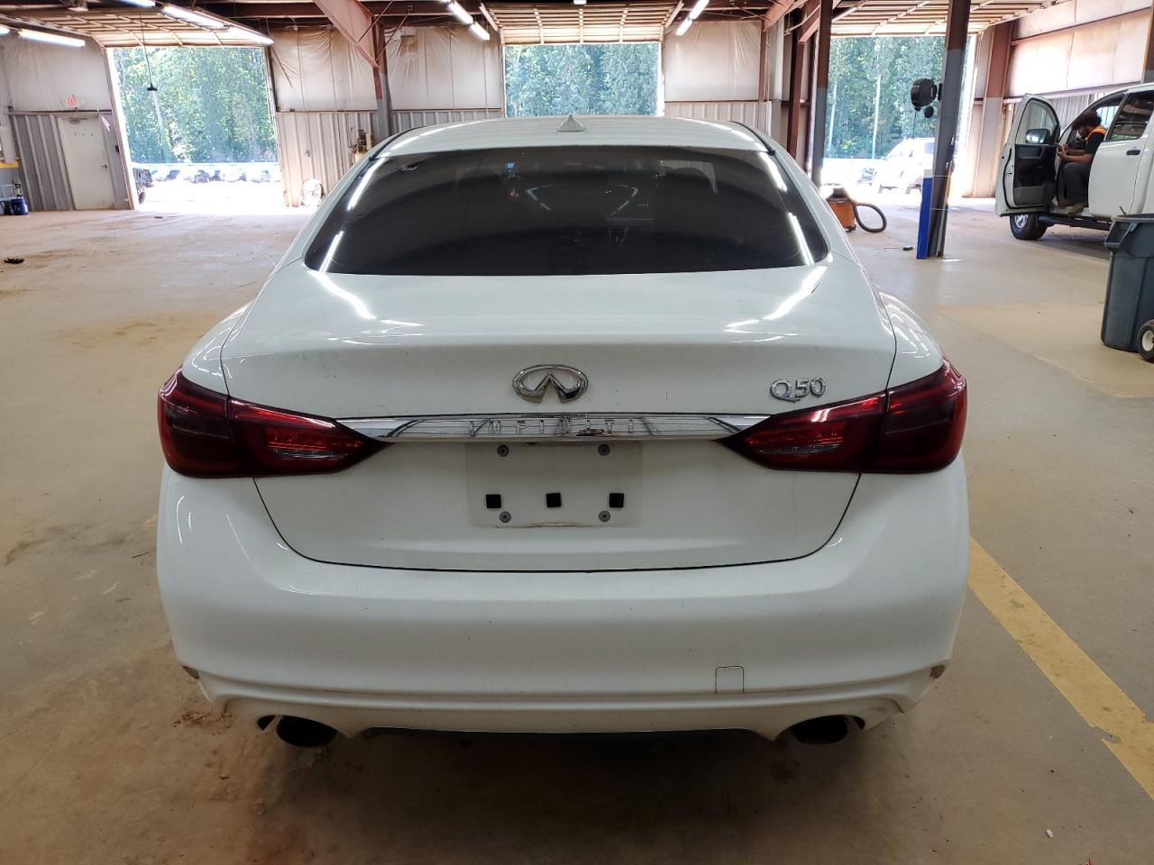 INFINITI Q50 LUXE