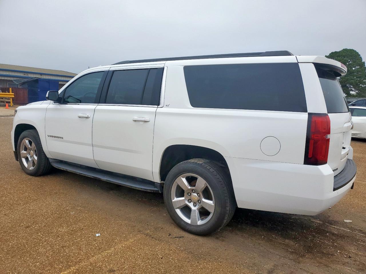 CHEVROLET SUBURBAN C1500 LT