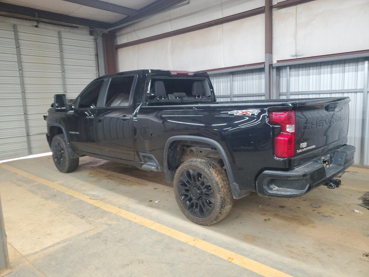 CHEVROLET SILVERADO K2500 CUSTOM