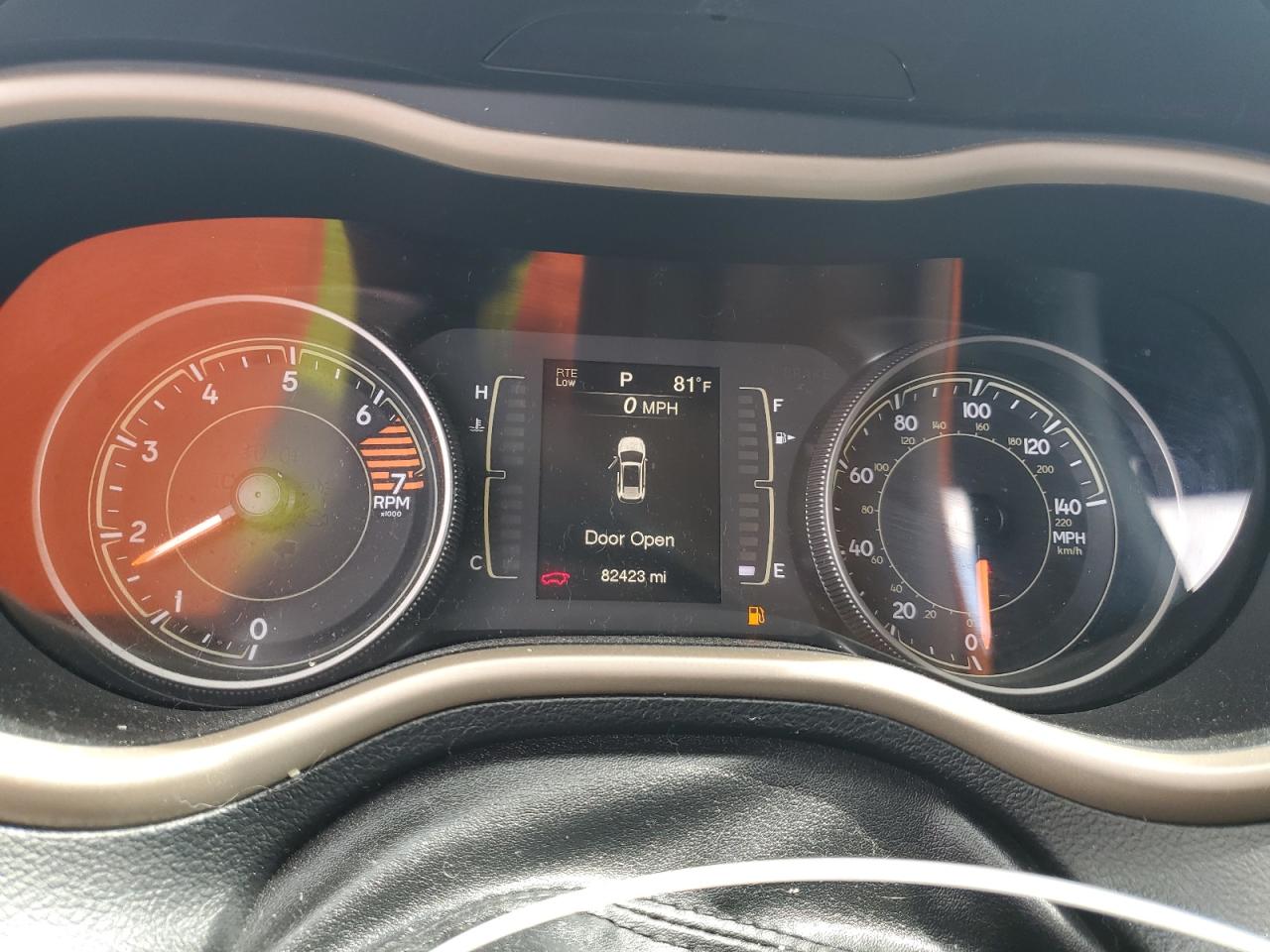 JEEP GRAND CHEROKEE LATITUDE