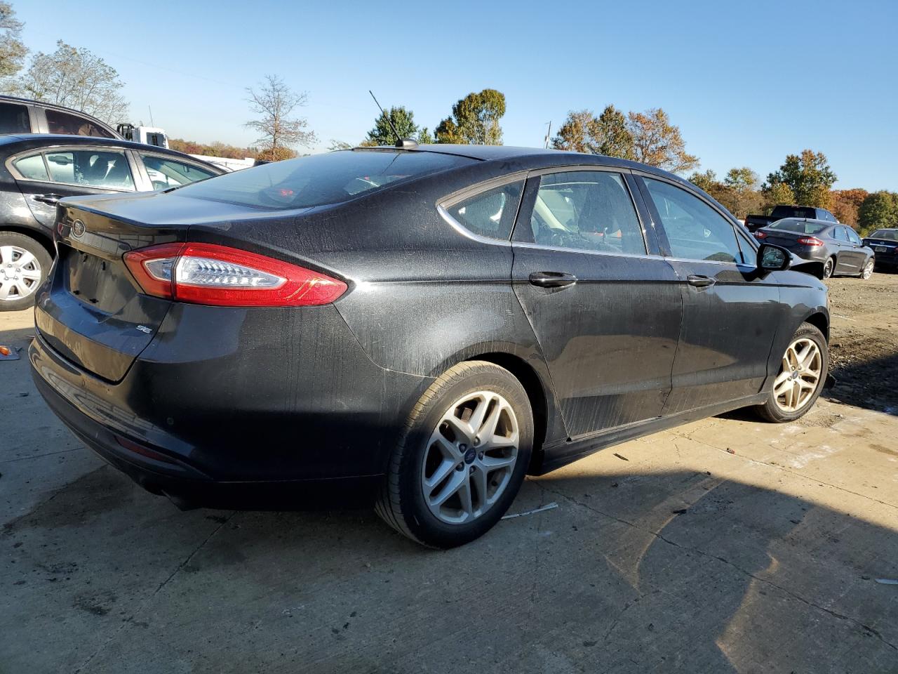 FORD FUSION SE
