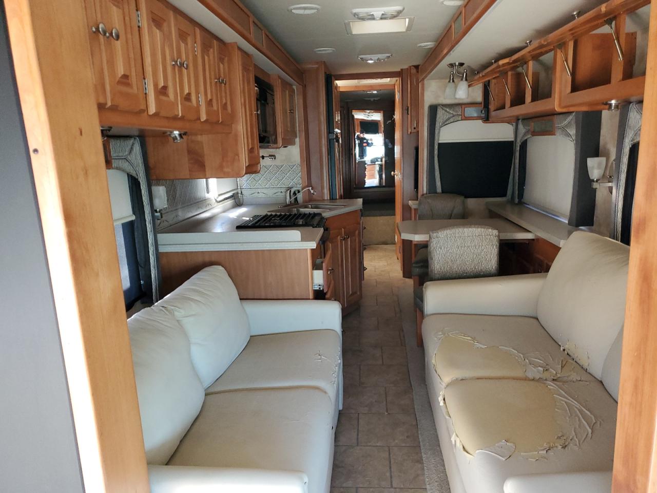 Lot #3284214549 2010 FREIGHTLINER CHASSIS XC